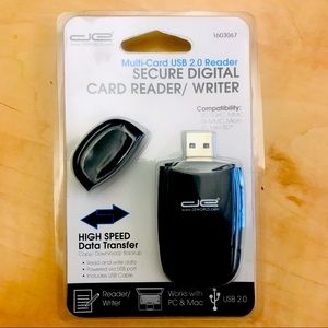 DE World Secure Digital Card Reader